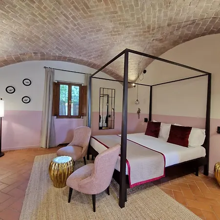 Borgo Dolciano Farm stay *